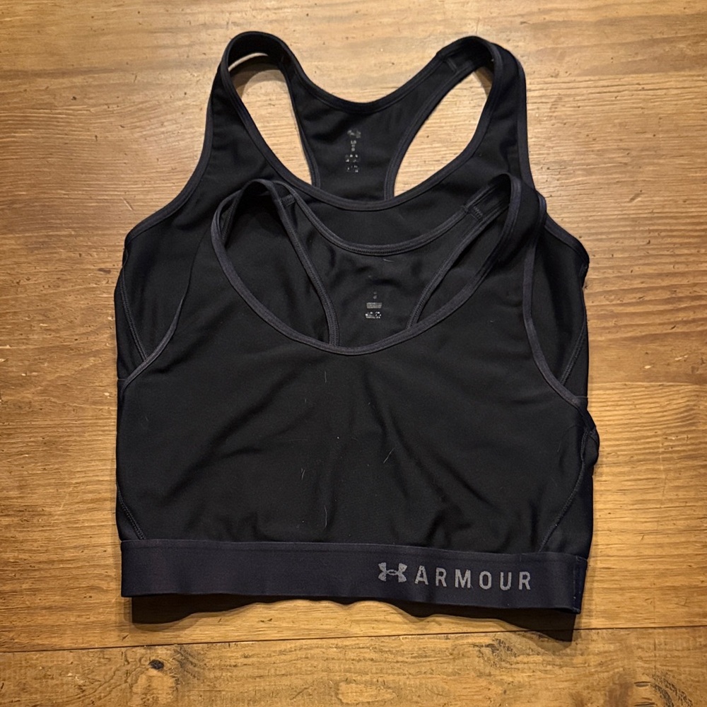 Under Armour Women's Black Racerback Sports Bra